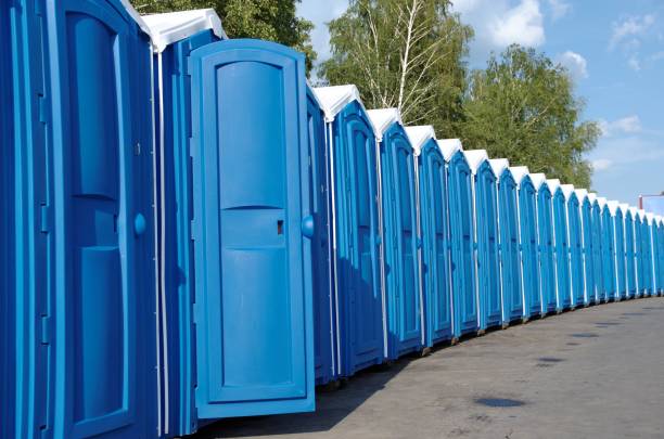 Portable Toilet Options We Offer in Flanders, NY